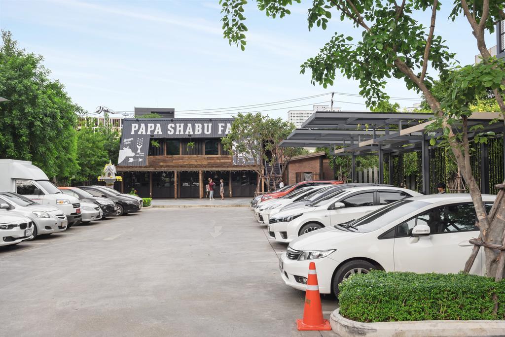 Hasu Haus By Favstay Bangkok Exterior foto